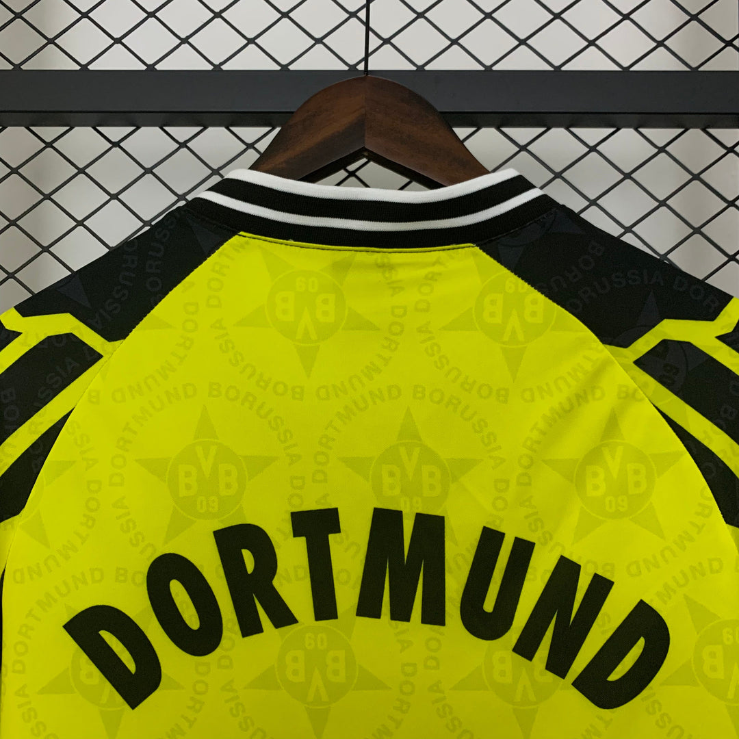 Borussia Dortmund 1994–1995  Hemmatröja