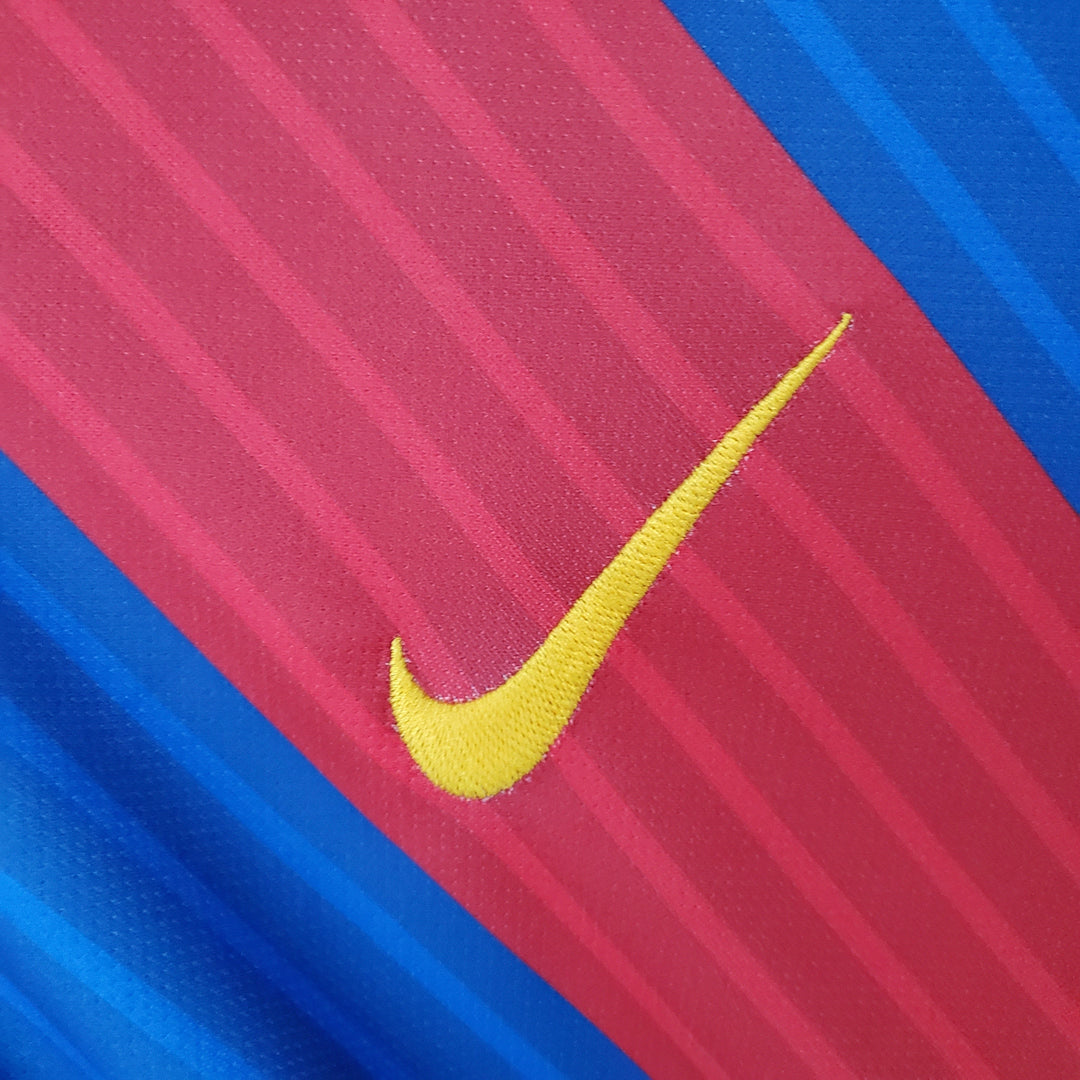 Barcelona 2016 - 2017 Hemmatröja