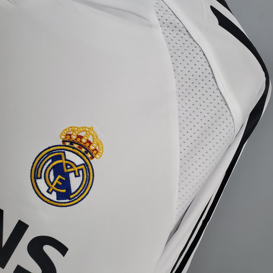 Real Madrid 2005 - 2006 Hemmatröja Långärmad