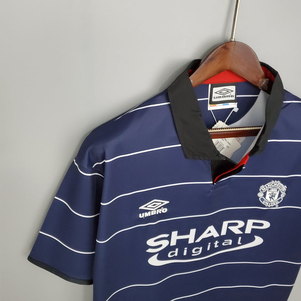 Manchester United 1999 - 2000 Bortatröja