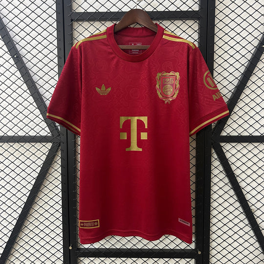 Bayern München 125-årsjubileumströja