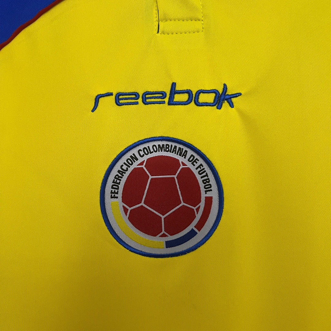 Colombia 2001-2002 Hemmatröja