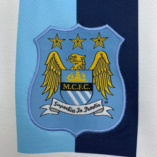 Manchester City 2013–2014 Tredjetröja