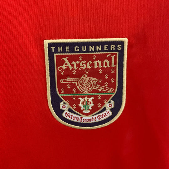 Arsenal 2001 - 2002 Hemmatröja