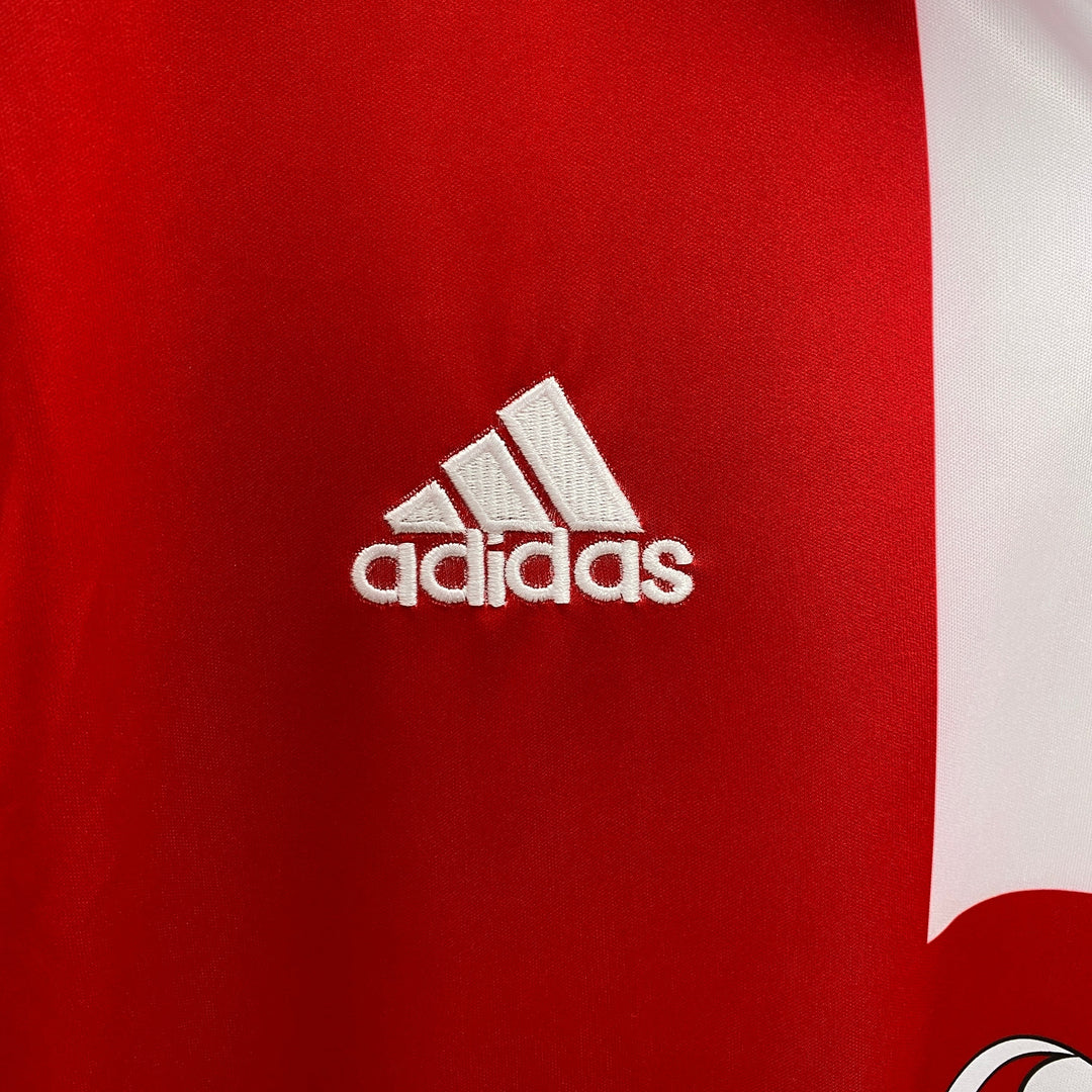 Benfica 2004–2005 Hemmatröja