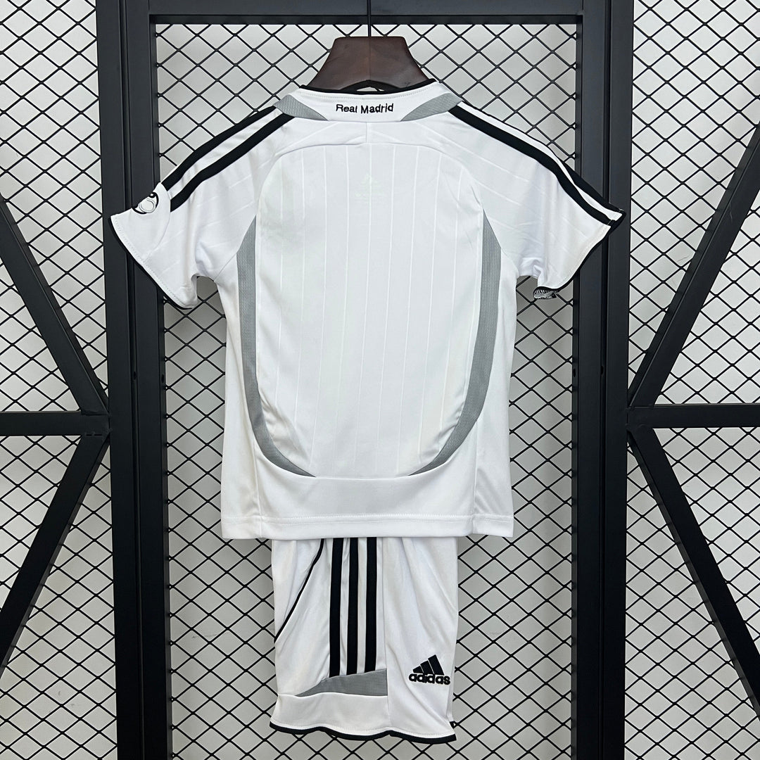 Real Madrid 2006 - 2007 Hemmatröja för barn