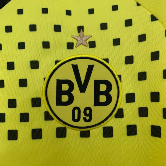 Borussia Dortmund 2011–2012 Hemmatröja
