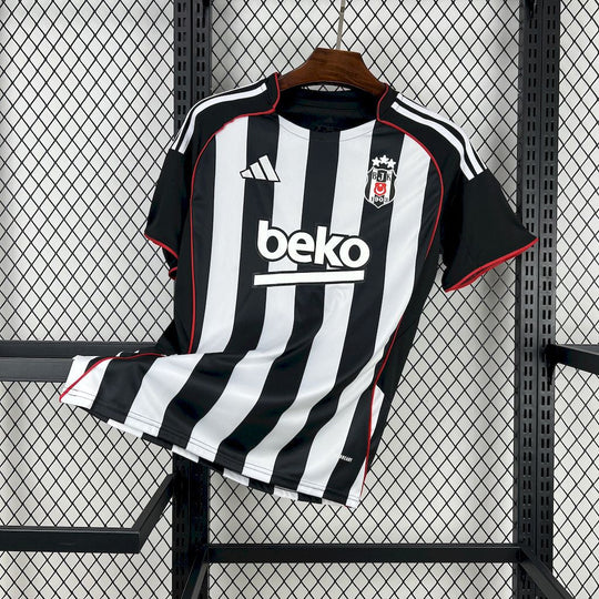 Beşiktaş JK 2025–2026 Bortatröja