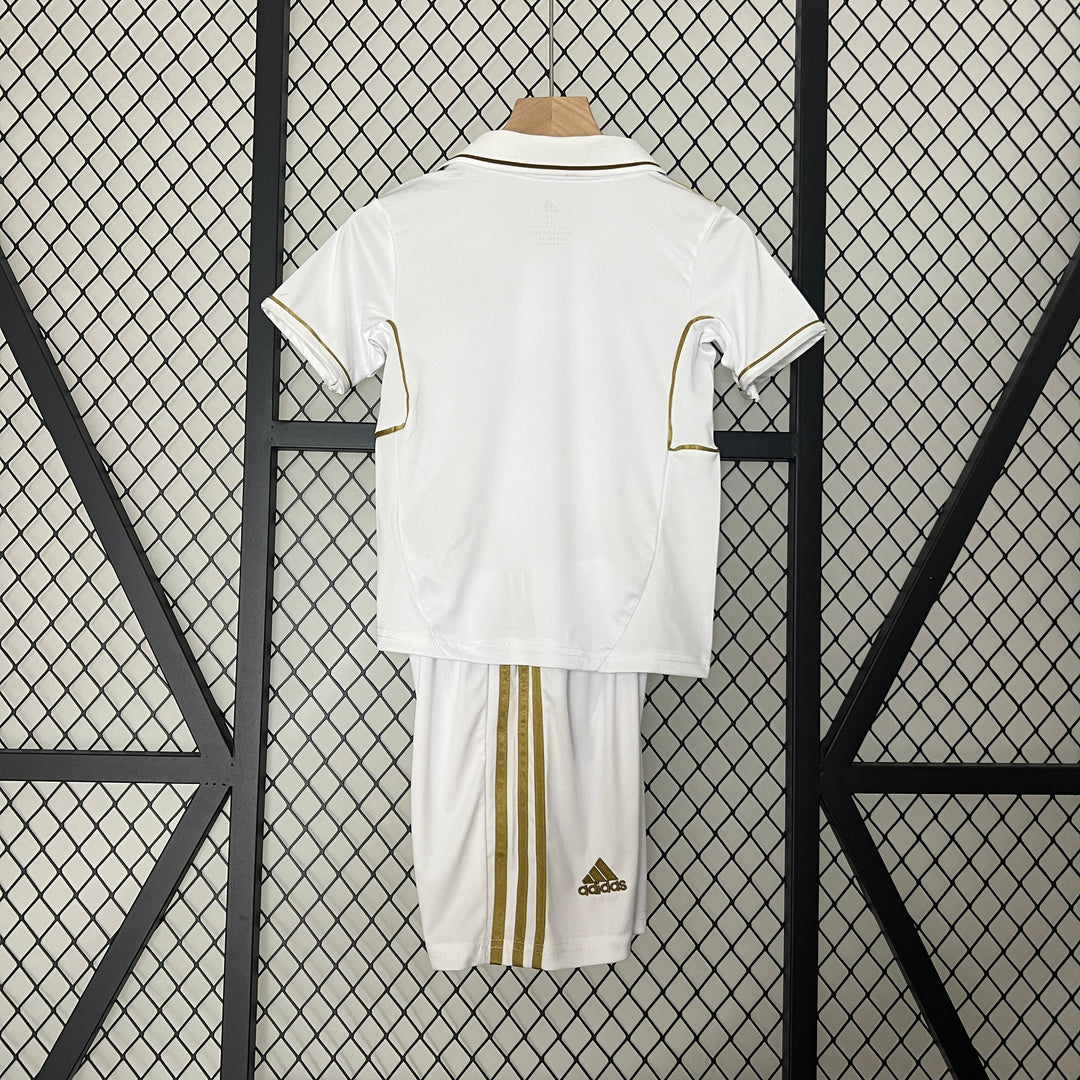 Real Madrid 2011 - 2012 Hemmatröja för barn